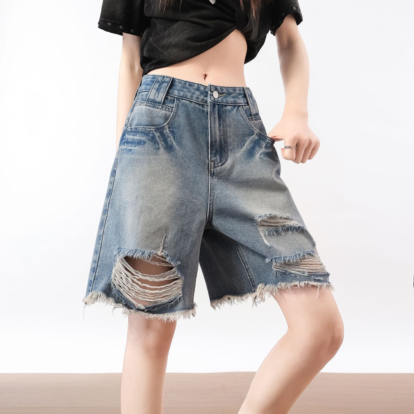 여름 아메리칸 핫걸 워싱 레트로 찢어진 부분 데님 반바지 스트레이트 루즈핏 거친 가장자리 와이드 레그 팬츠 이미지 3