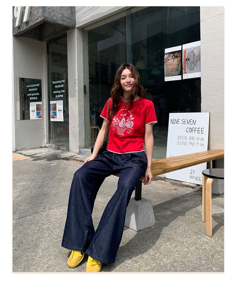 디자인 센스 레트로 원본 암소 색상 넓은 다리 청바지 여성 2026 년 새로운 하이웨이스트 루즈핏 슬림해 보이는 스트레이트 바닥 청소 바지 상세 이미지 11