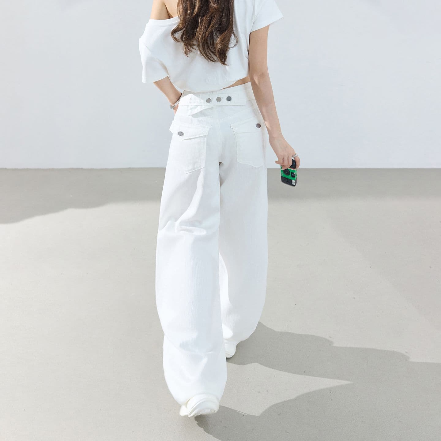 아메리칸 레트로 루즈핏 와이드 레그 팬츠 이후 부서 버클 디자인 수 있습니다. 조정 모통이 칼 바지 다용도 청바지 여성 새로운 이미지 2