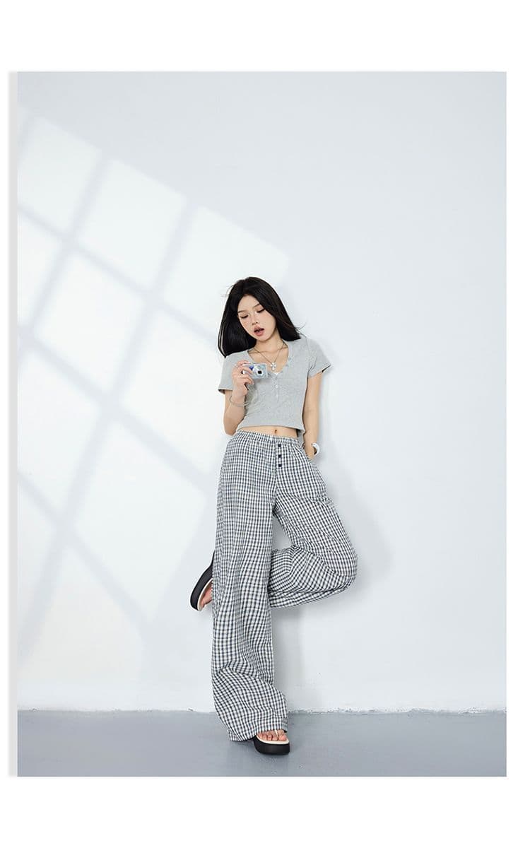 2 색 레트로 루즈핏 와이드 레그 팬츠 체크무늬 다용도 슬림해 보이는 느긋한 바람 스트레이트 단추 디자인 캐주얼 바지 여성 상세 이미지 16
