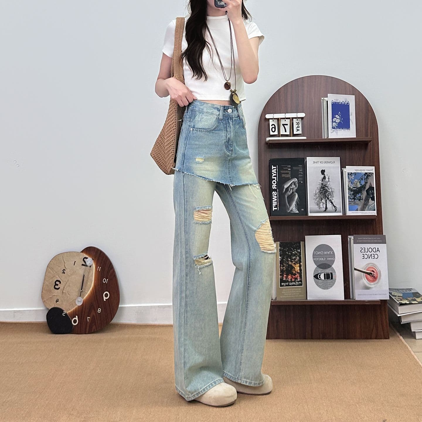 마 오래된 페이크 레이어드 찢어진 부분 마이크로 나팔 청바지 여성 2026 여름 섹션 하이웨이스트 몸매 가꾸기 슬림해 보이는 개성 세련된 바지 이미지 2