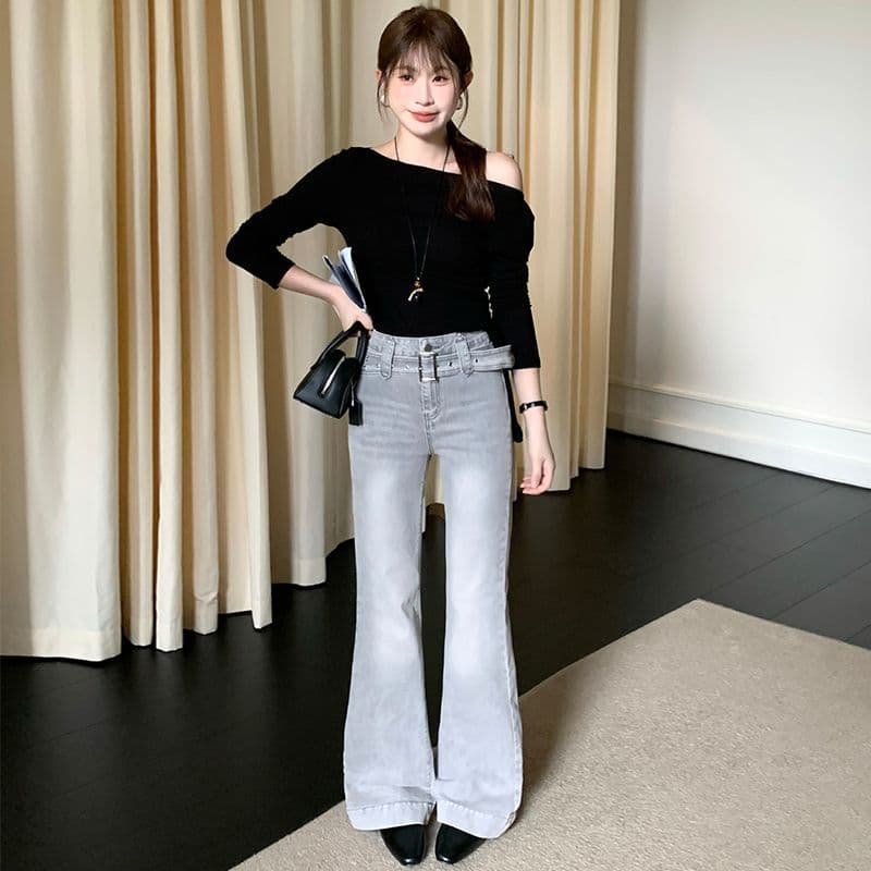 밝은 회색 색상 데님 부츠컷 바지 여성 특색있는 벨트 이미지 3