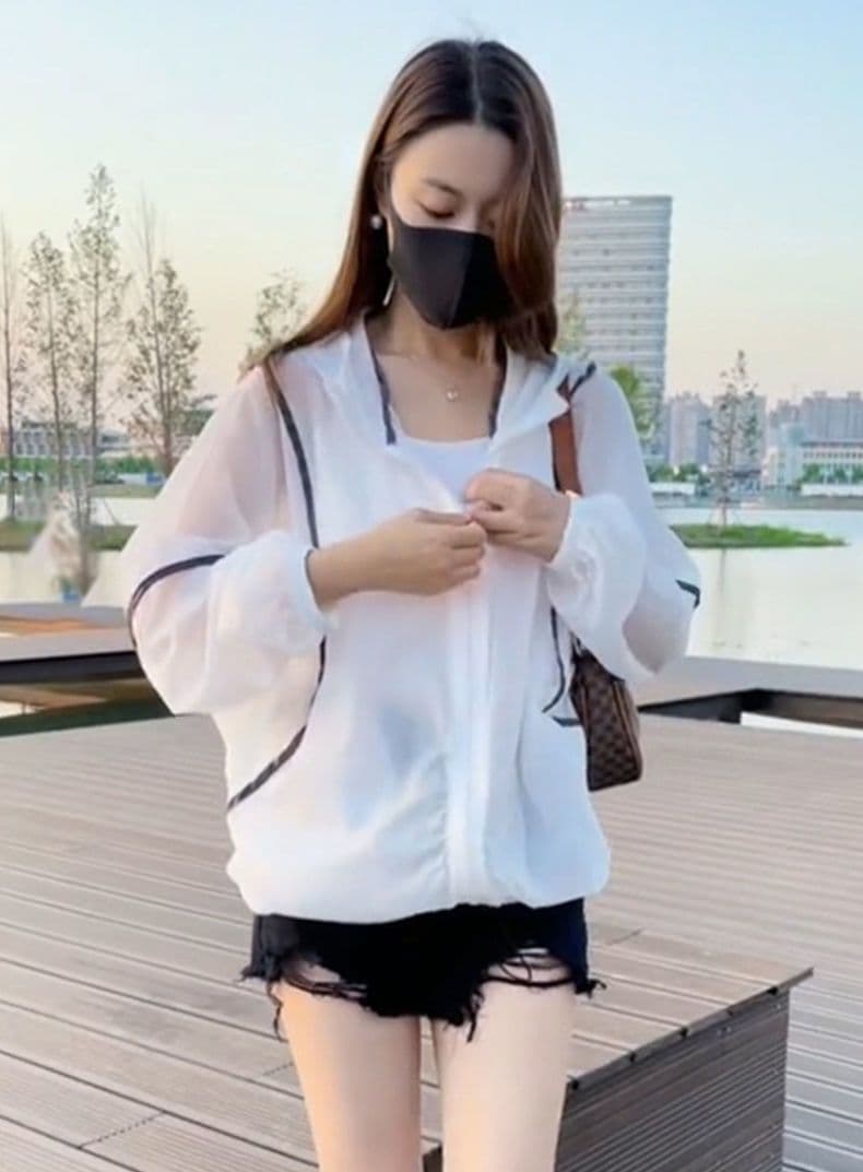 자외선 차단 외투 여성 2026 여름 새로운 다용도 국방 자외선 통기성 자외선 차단 복 야외 얇은 스타일 긴팔 상세 이미지 17