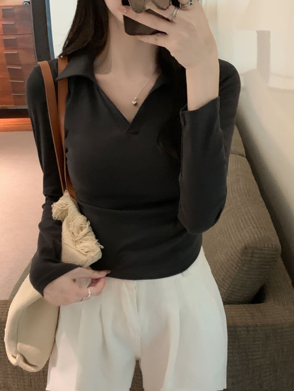 한국 스타일 단색 POLO 칼라 긴팔 티셔츠 여성 가을 펌프 Pleat 허리 수축 디자인 아메리칸 순면 쇼트 스타일 긍정적 인 어깨 의류 상세 이미지 29