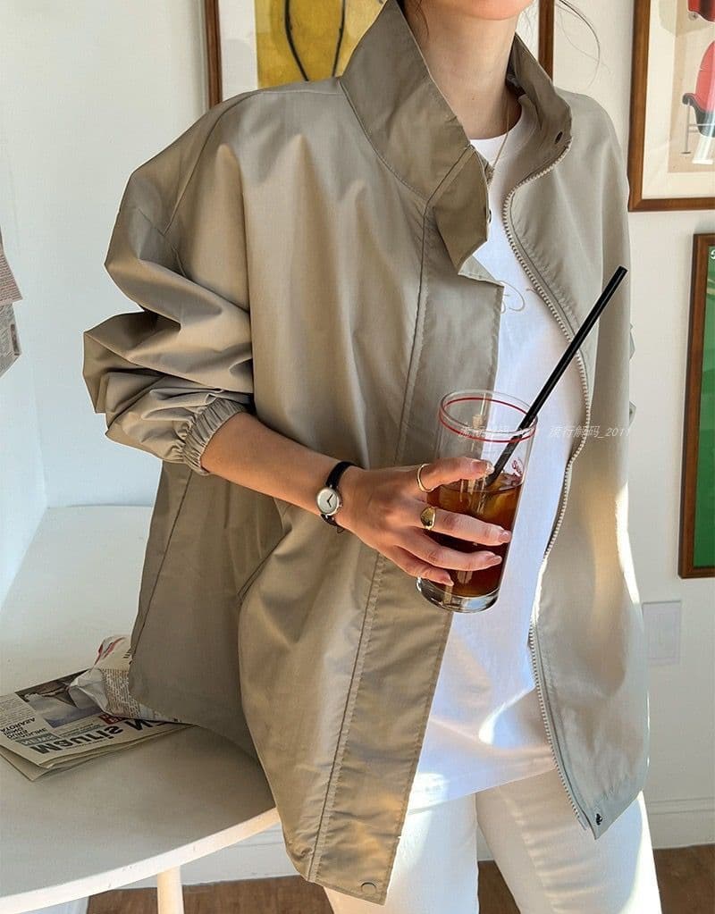 2026 새로운 가을 새로운 한국 자외선 차단 에어컨 셔츠 다용도 얇은 스타일 캐주얼 루즈핏 재킷 재킷 여성 긴 소매 바람막이 상세 이미지 3