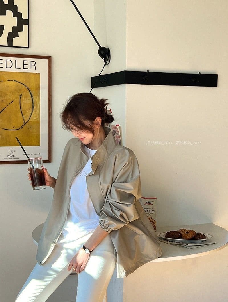 2026 새로운 가을 새로운 한국 자외선 차단 에어컨 셔츠 다용도 얇은 스타일 캐주얼 루즈핏 재킷 재킷 여성 긴 소매 바람막이 상세 이미지 9