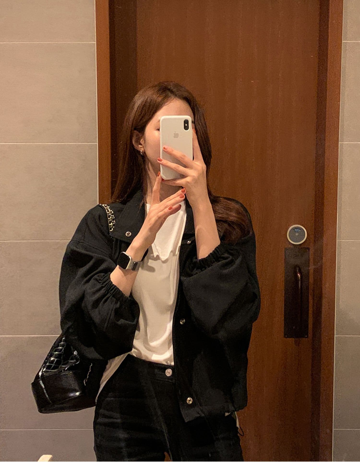새로운 봄 가을 얇은 스타일 단색 쇼트 스타일 여성 코트 품격 느긋한 바람 루즈핏 캐주얼 스탠드 칼라 재킷 맨위 상세 이미지 10