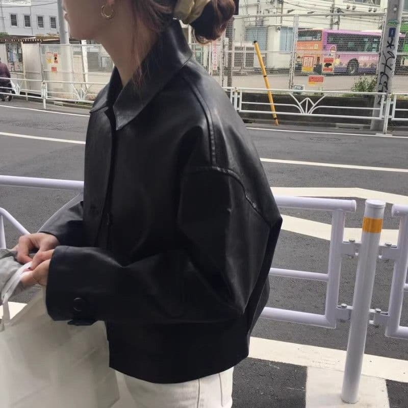 한국 chic 가을 레트로 잘 생긴 폴로 칼라 싱글 줄 버튼 루즈핏 캐주얼 긴팔 오토바이 서비스 가죽 재킷 짧은 여성 코트 상세 이미지 10