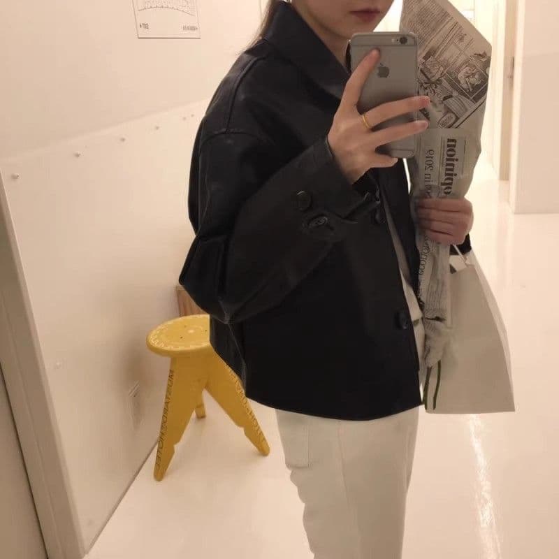 한국 chic 가을 레트로 잘 생긴 폴로 칼라 싱글 줄 버튼 루즈핏 캐주얼 긴팔 오토바이 서비스 가죽 재킷 짧은 여성 코트 상세 이미지 15