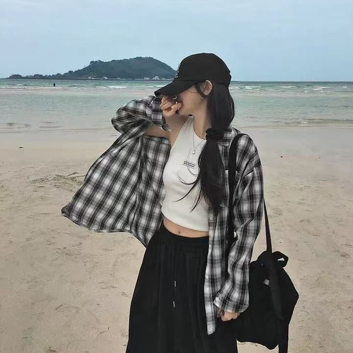 한국 스타일 여름 얇은 스타일 격자 무늬 셔츠 루즈핏 캐주얼 하라주쿠 스타일 레트로 맨위 여성 자외선 차단 의류 다용도 재킷 이미지 3