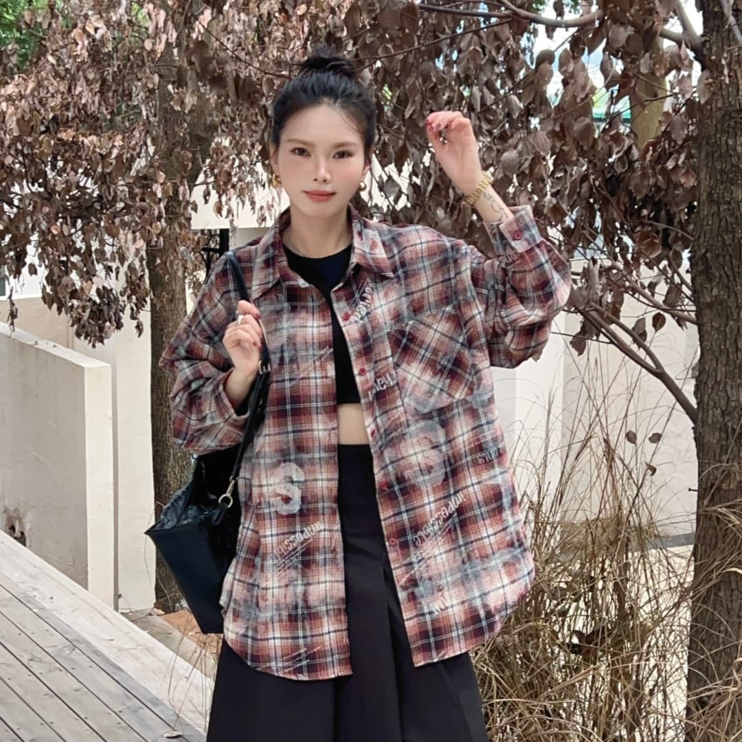 실사 한국 스타일 봄 가을 oversize 긴팔 화이트 알파벳 프린트 격자 무늬 셔츠 게으른 바람 루즈핏 여성 코트 이미지 5