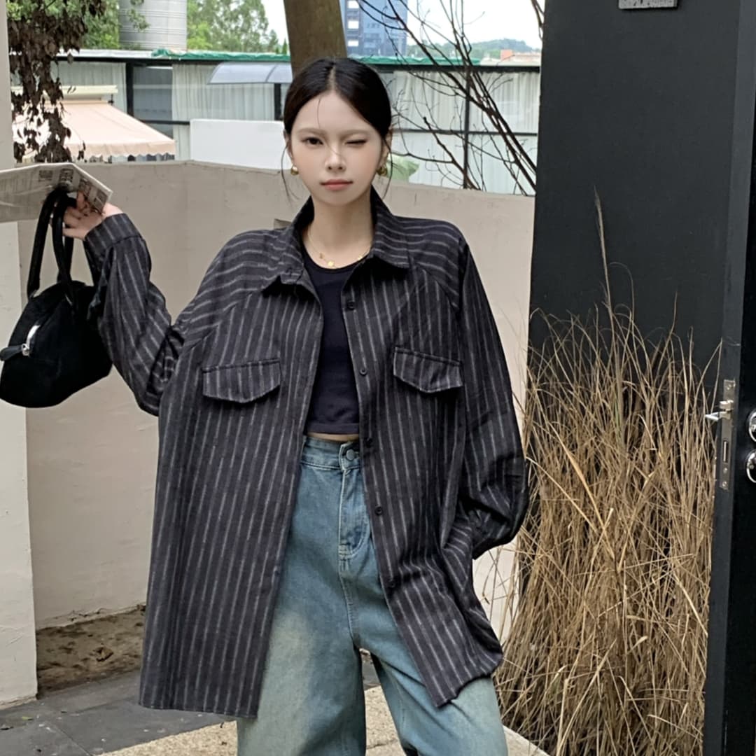 한국 스타일 봄 여름 oversize 스트라이프 셔츠 디자인 센스 가방 표지 긴팔 맨위 여성 코트 루즈핏 캐주얼 셔츠 이미지 2