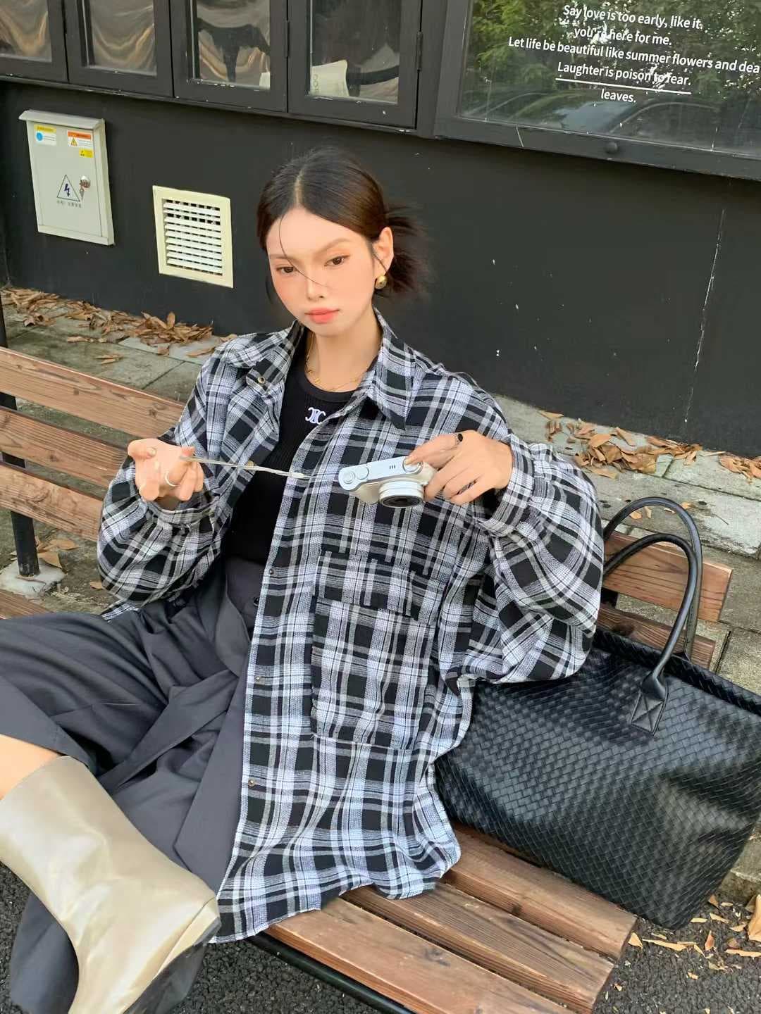 한국 스타일 가을 루즈핏 oversize 배색 격자 무늬 셔츠 하라주쿠 스타일 긴팔 캐주얼 미니멀리즘 셔츠 여성 재킷 트렌디 상세 이미지 4