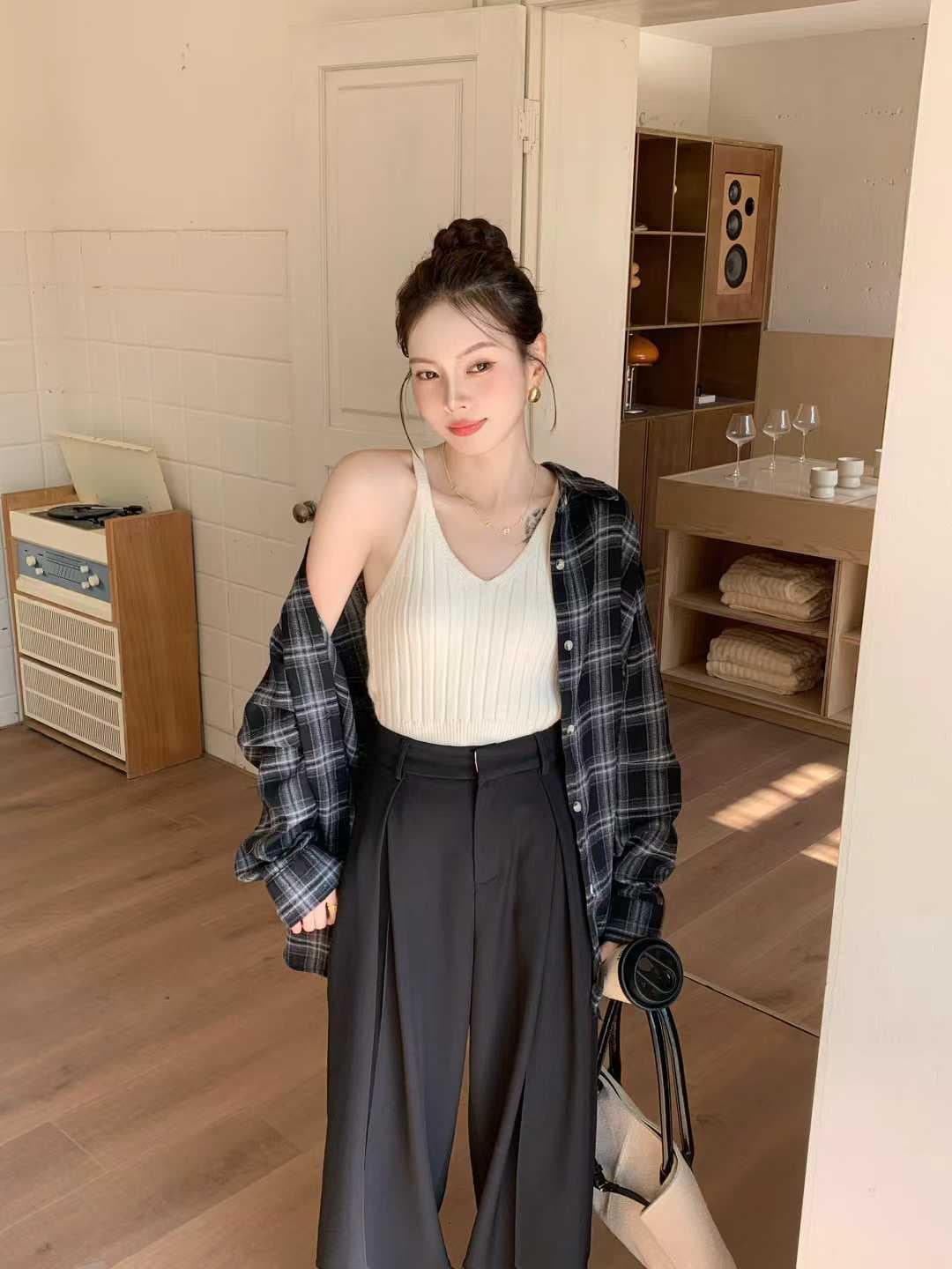 한국 스타일 봄 가을 빅 사이즈 루즈핏 격자 무늬 셔츠 미니멀리즘 루즈핏 하라주쿠 스타일 개성 벌룬 소매 셔츠 여성 코트 트렌디 상세 이미지 13