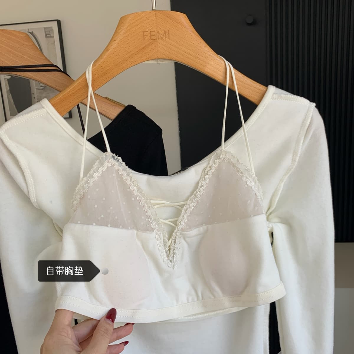 doggyqin 무용 건강 나만의 것을 가져와 라. 가슴 패드 페이크 레이어드 행침 목 긴팔 티셔츠 여성 순수한 욕망 섹시함 몸매 가꾸기 맨위 상세 이미지 6