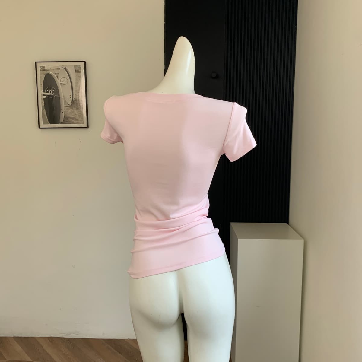 yolo shop 우유 피부 가면 t 대 u 칼라 순수한 욕망 허리 수축 슬림해 보이는 모달 긍정적 인 어깨 티셔츠 반팔 맨위 상세 이미지 22