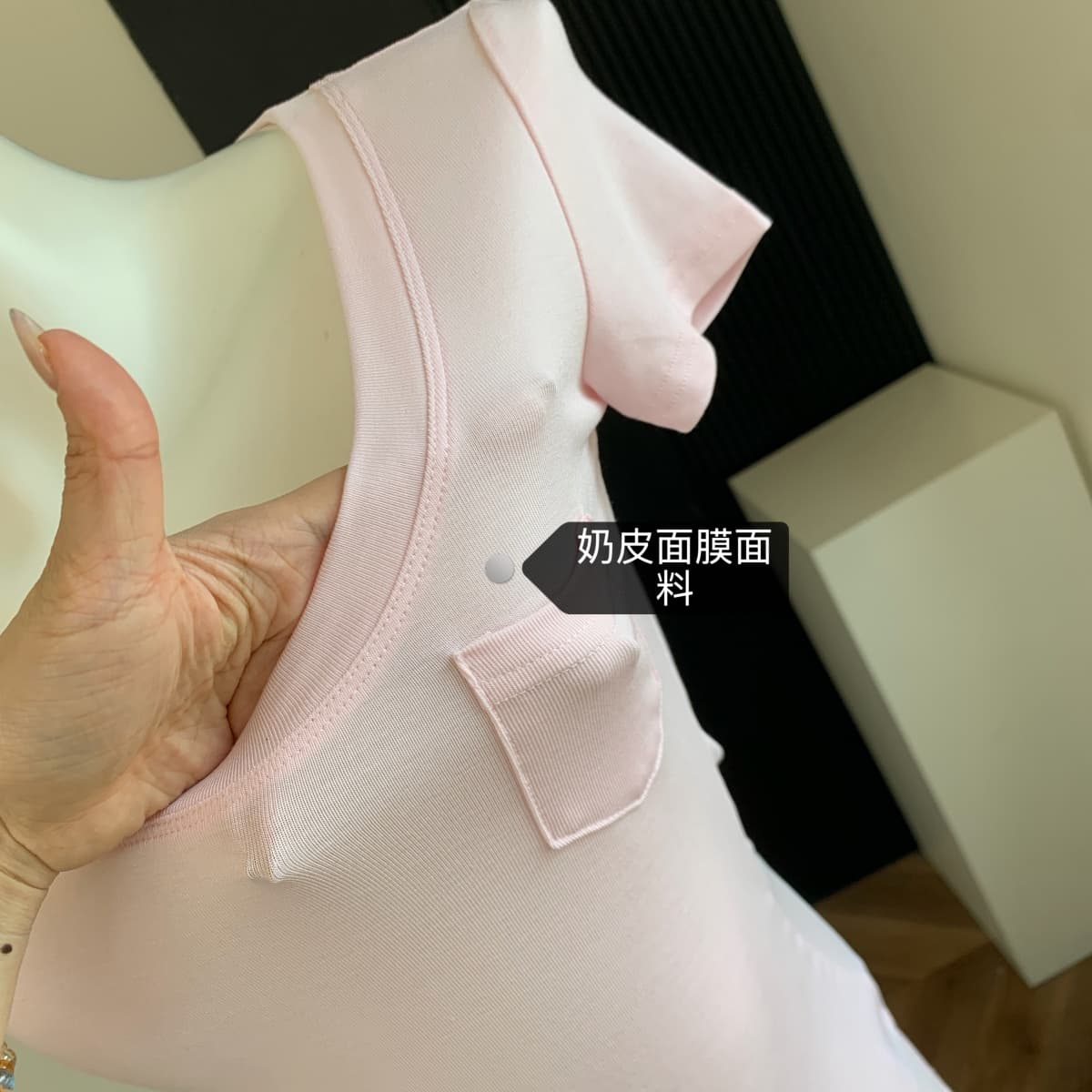 yolo shop 우유 피부 가면 t 대 u 칼라 순수한 욕망 허리 수축 슬림해 보이는 모달 긍정적 인 어깨 티셔츠 반팔 맨위 상세 이미지 26