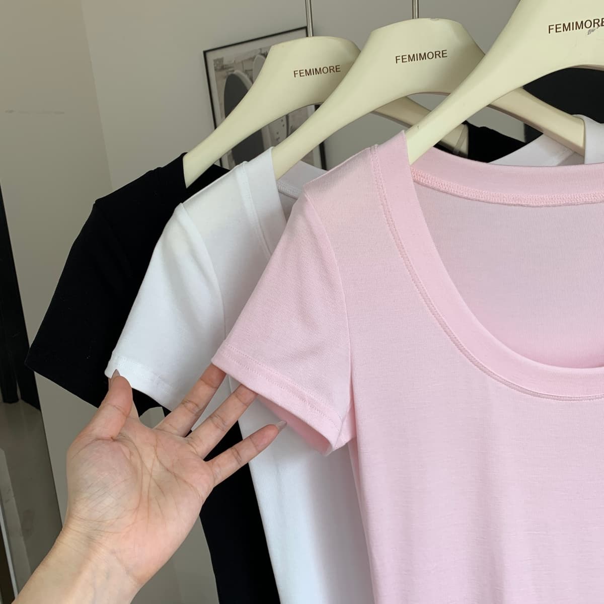 yolo shop 우유 피부 가면 t 대 u 칼라 순수한 욕망 허리 수축 슬림해 보이는 모달 긍정적 인 어깨 티셔츠 반팔 맨위 상세 이미지 6