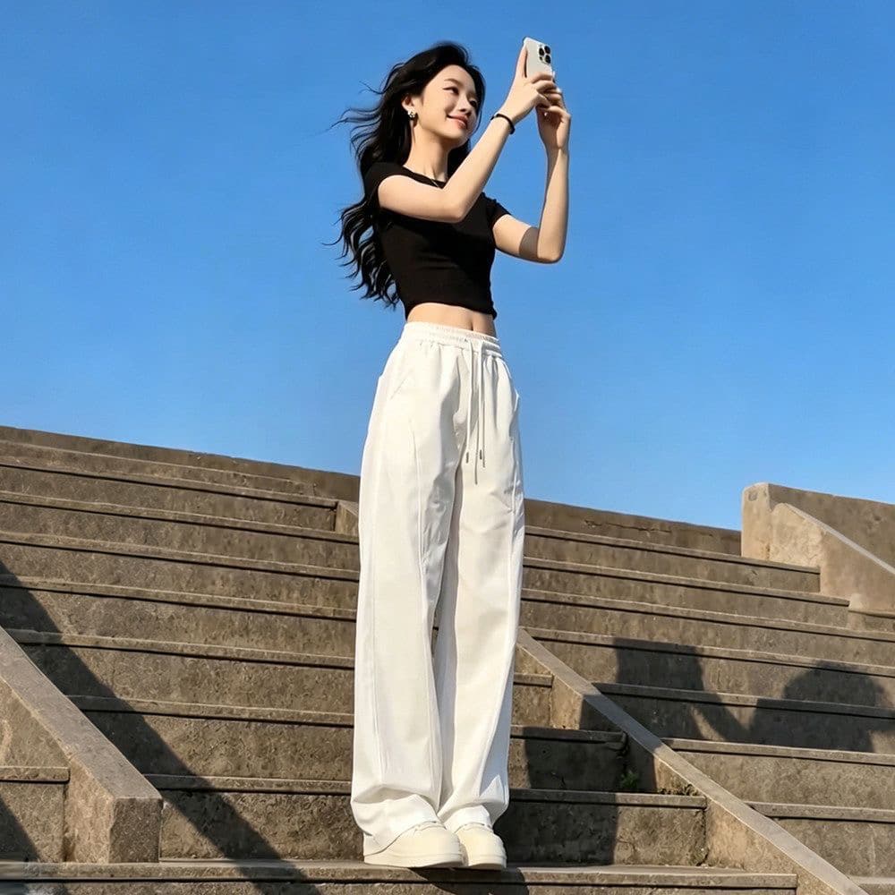 여름 품격 연령 감소 세트 여성 검정색 반팔 티셔츠 다용도 루즈핏 슬림해 보이는 넓은 다리 캐주얼 바지 투피스 세트 상세 이미지 3