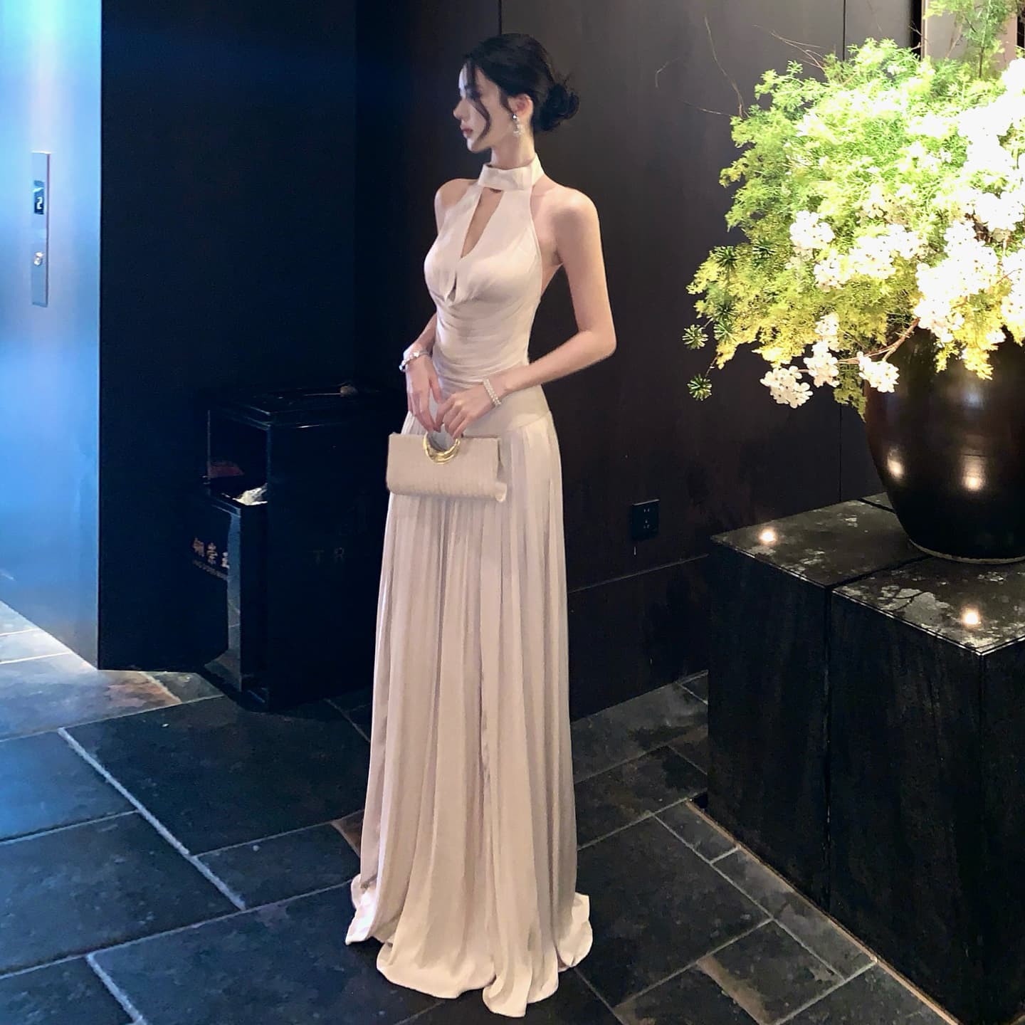 프랑스식 낭만주의 샴페인 행침 목 드레스 롱 코트 깊은 v 섹시함 작은 대중 이브닝 드레스 허리 수축 롱 스커트 이미지 3