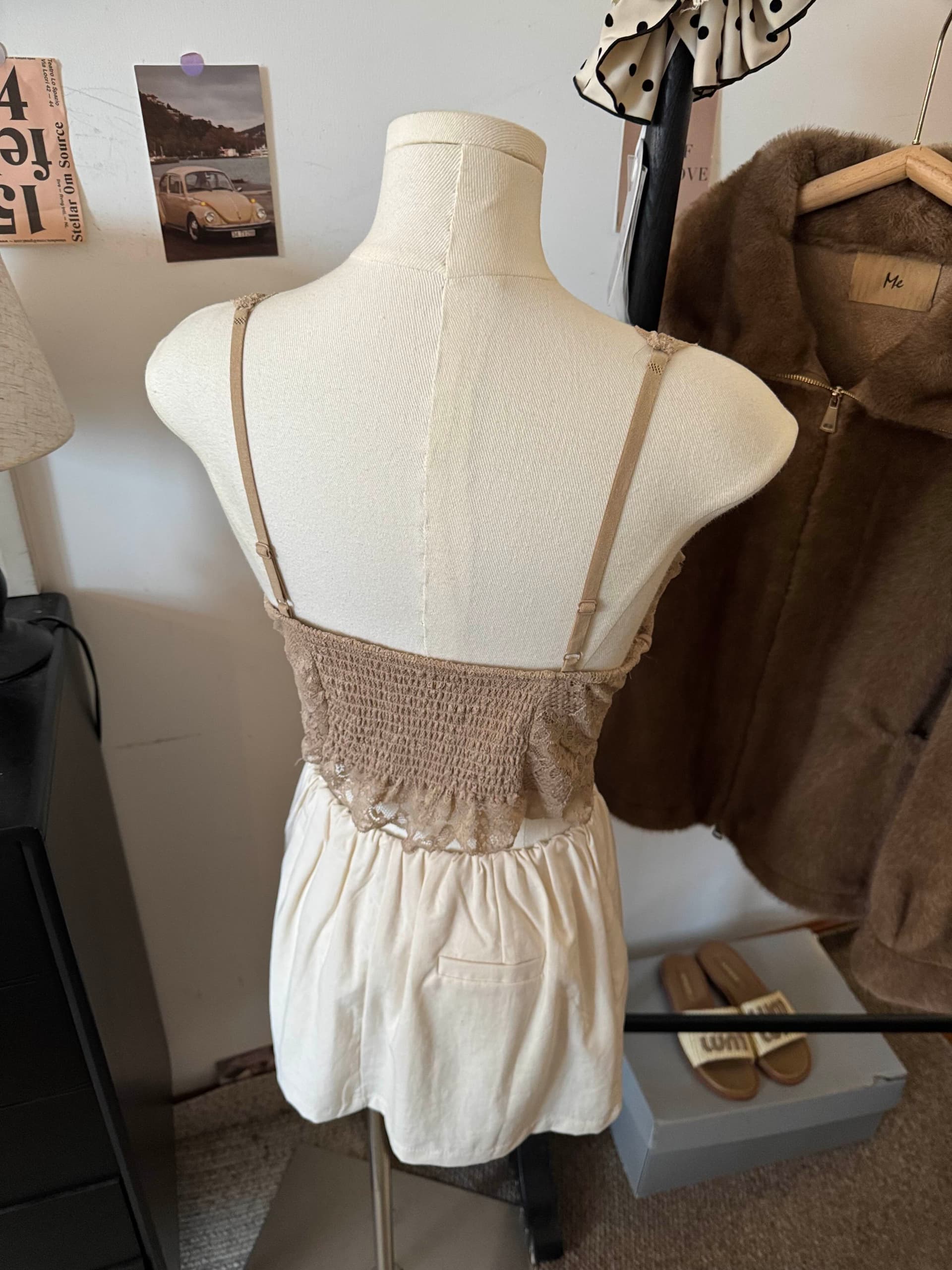 실사 프랑스식 레이스 캐미솔 여름 벨트 가슴 패드 몸매 가꾸기 인사이드 가져 가라. 외출용 만나는 맨위 여성 상세 이미지 7