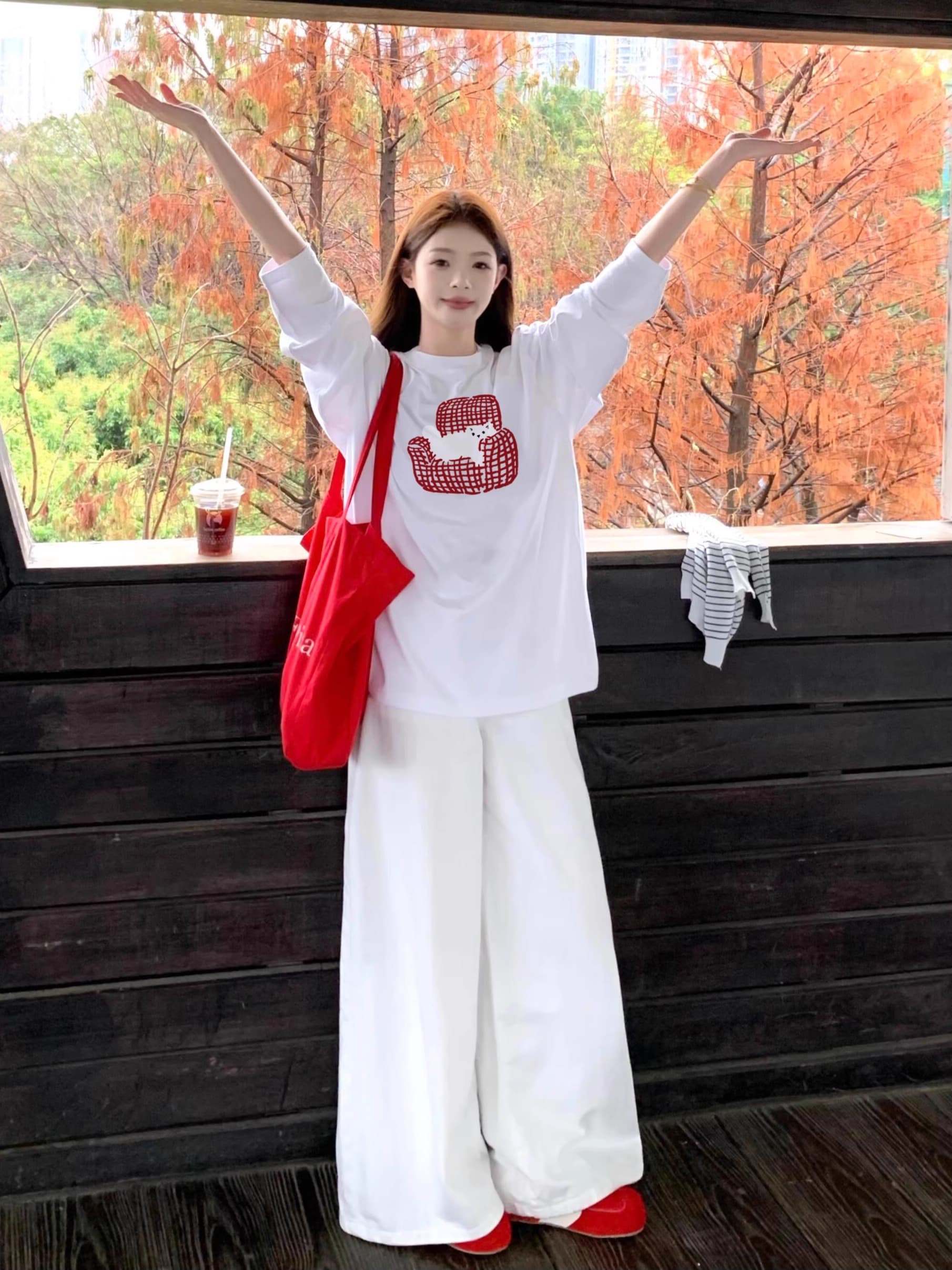 2026 한국 대외 무역 새로운 순면 210 그램 가을 의상 긴팔 티셔츠 여성 루즈핏 맨위 프린트 상세 이미지 8