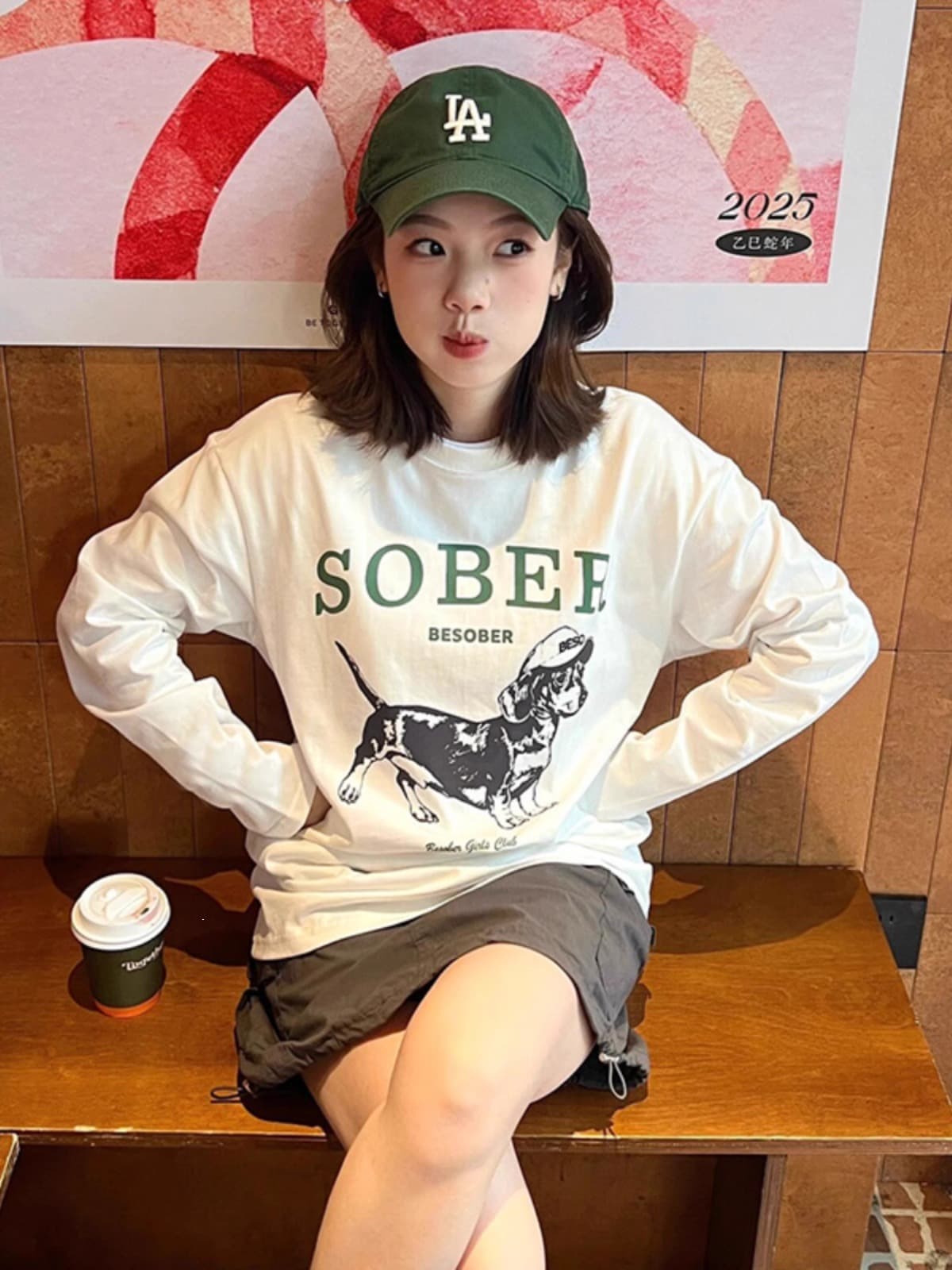 2026 한국 대외 무역 새로운 순면 210 그램 가을 의상 긴팔 티셔츠 여성 루즈핏 맨위 프린트 상세 이미지 2