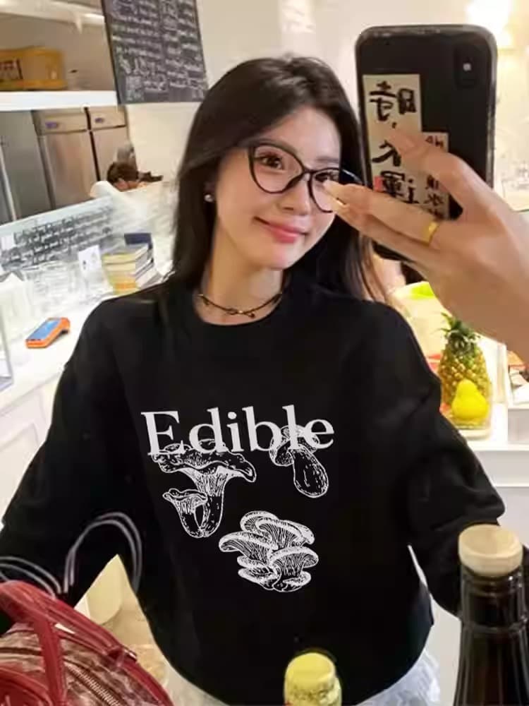 얇은 스타일 털이 있는 가을 겨울 의류 털이 있는 라운드 넥 후드티 여성 프린트 상세 이미지 3