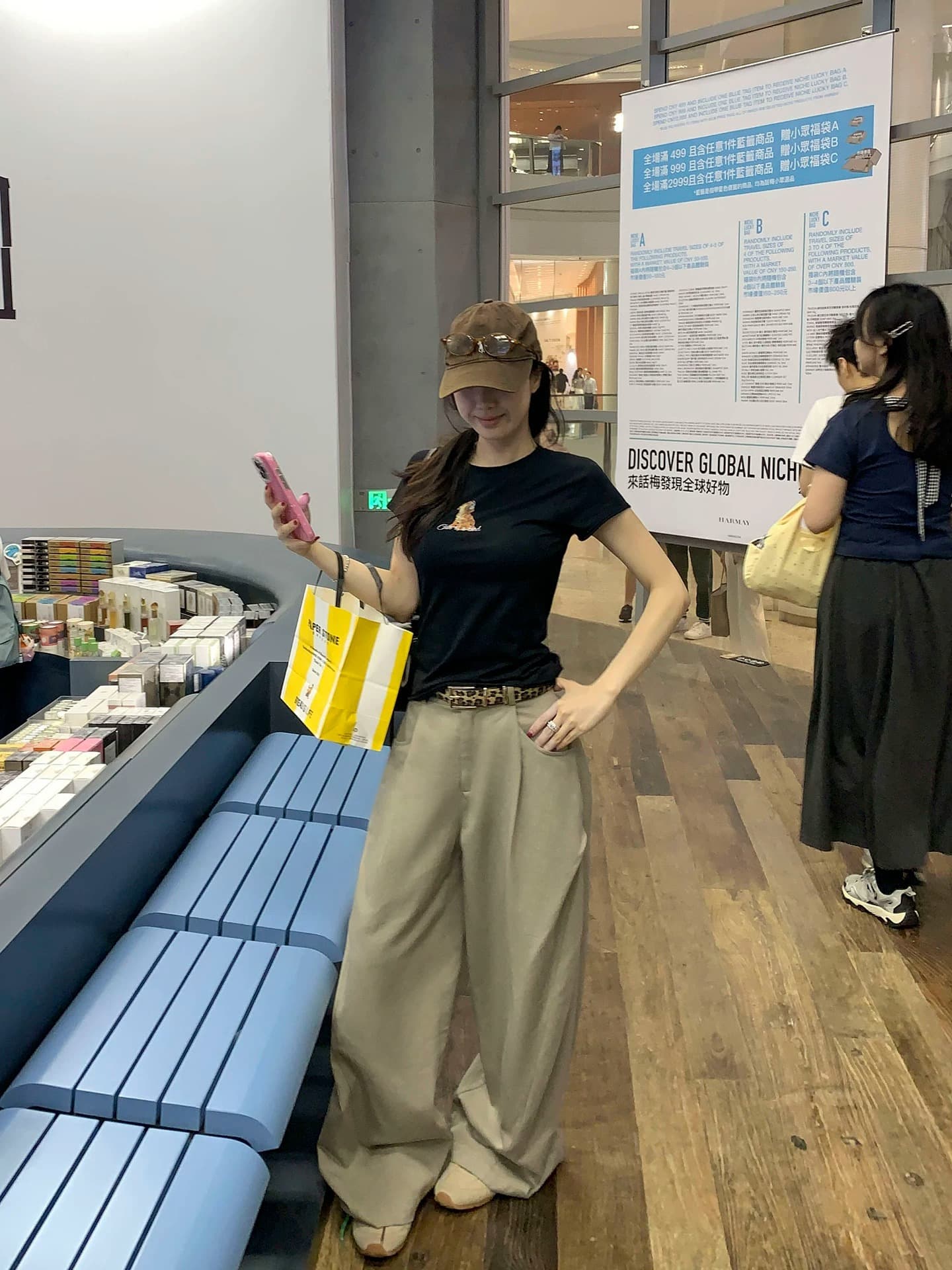 한 부서 순면 기본 셔츠 여성 2026 여름 새로운 강아지 프린트 라운드 넥 다용도 반팔 티셔츠 루즈핏 맨위 상세 이미지 5