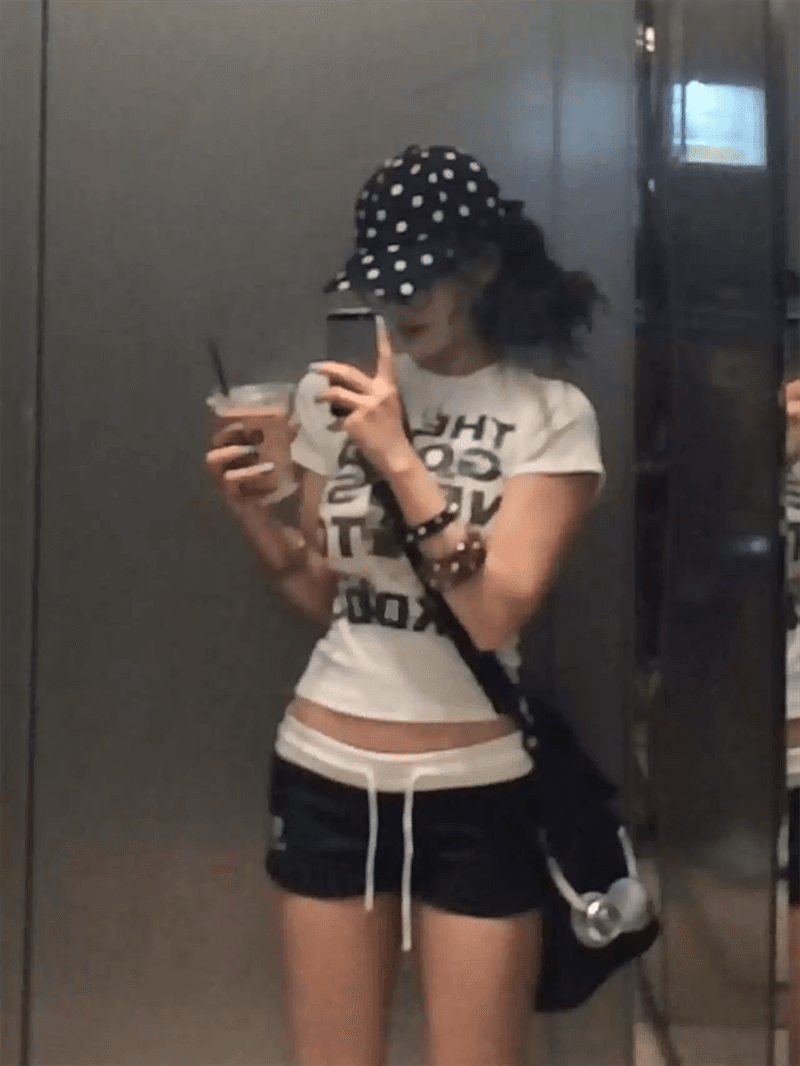 한 부서 순면 기본 셔츠 여성 2026 여름 새로운 알파벳 프린트 라운드 넥 다용도 반팔 티셔츠 루즈핏 맨위 이미지 2