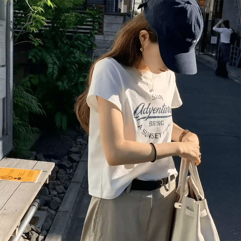 한 부서 순면 기본 셔츠 여성 2026 여름 새로운 알파벳 프린트 라운드 넥 다용도 반팔 티셔츠 루즈핏 맨위