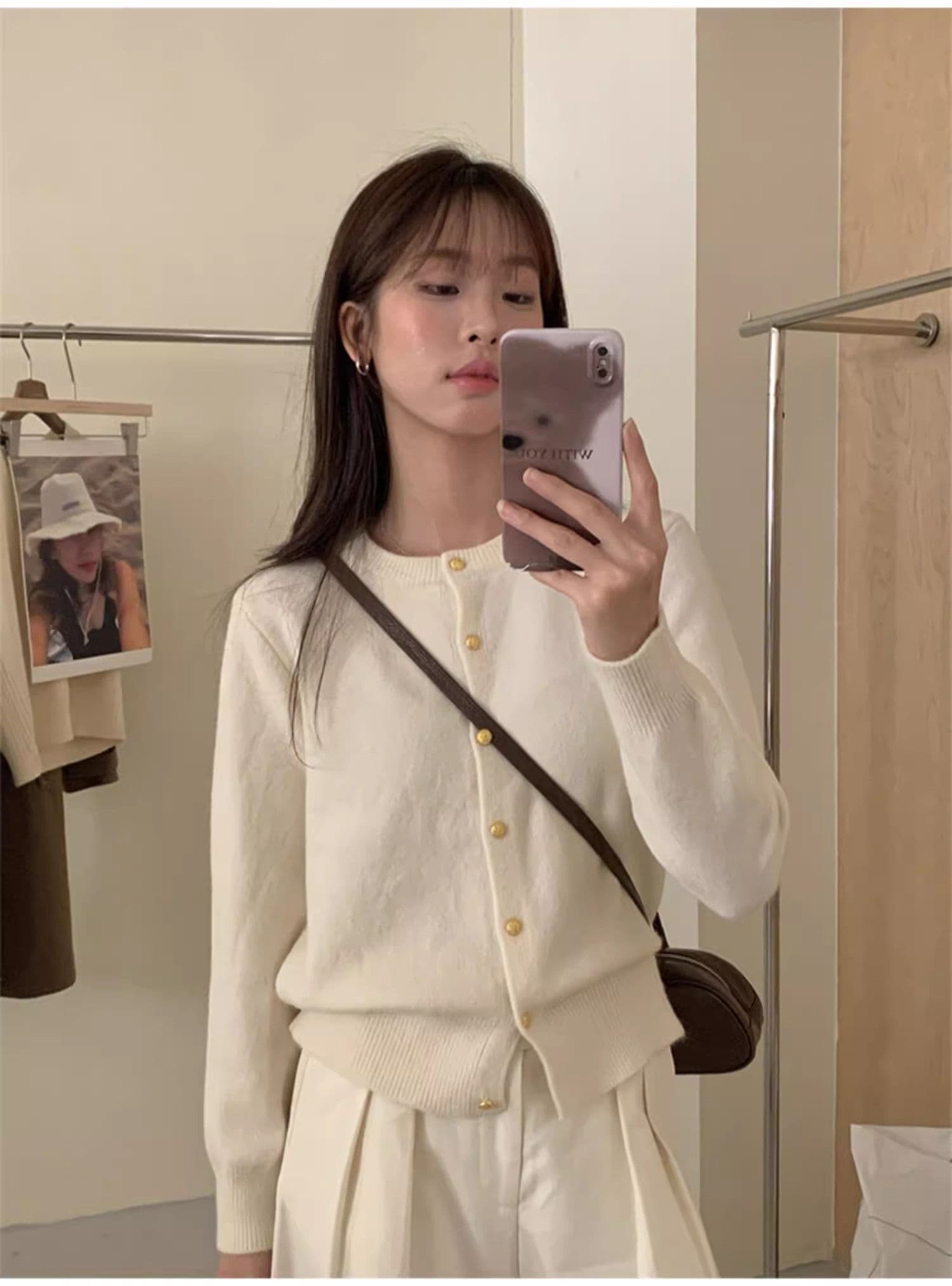 라운드 넥 부드러운 찹쌀 오픈 가디건 스웨터 여성 코트 가을 새로운 캐주얼 슬림해 보이는 단색 싱글 줄 버튼 니트 맨위 상세 이미지 6