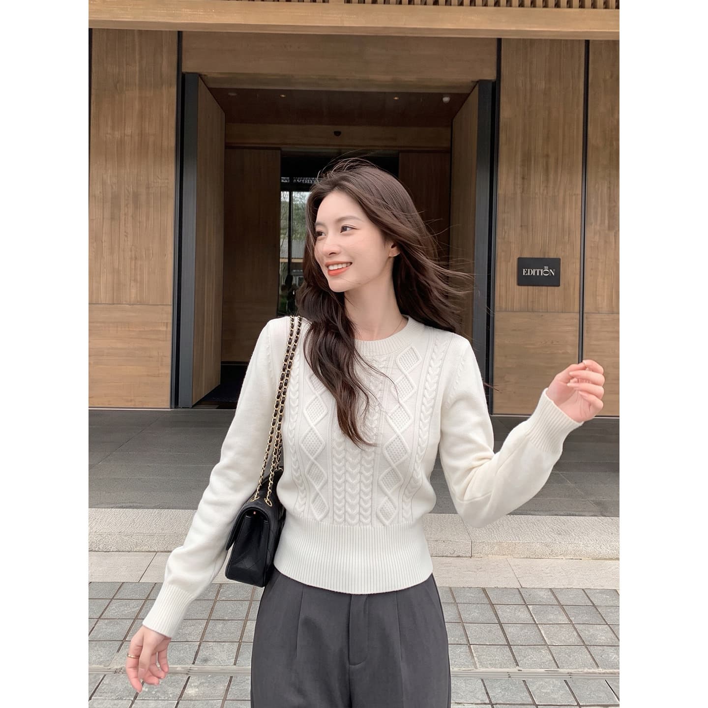 한국 스타일 살구 색상 꽈배기 라운드 넥 몸매 가꾸기 허리 수축 쇼트 스타일 인사이드 가져 가라. 니트 스웨터 맨위 여성 2026 새로운 가을 겨울철 상세 이미지 4