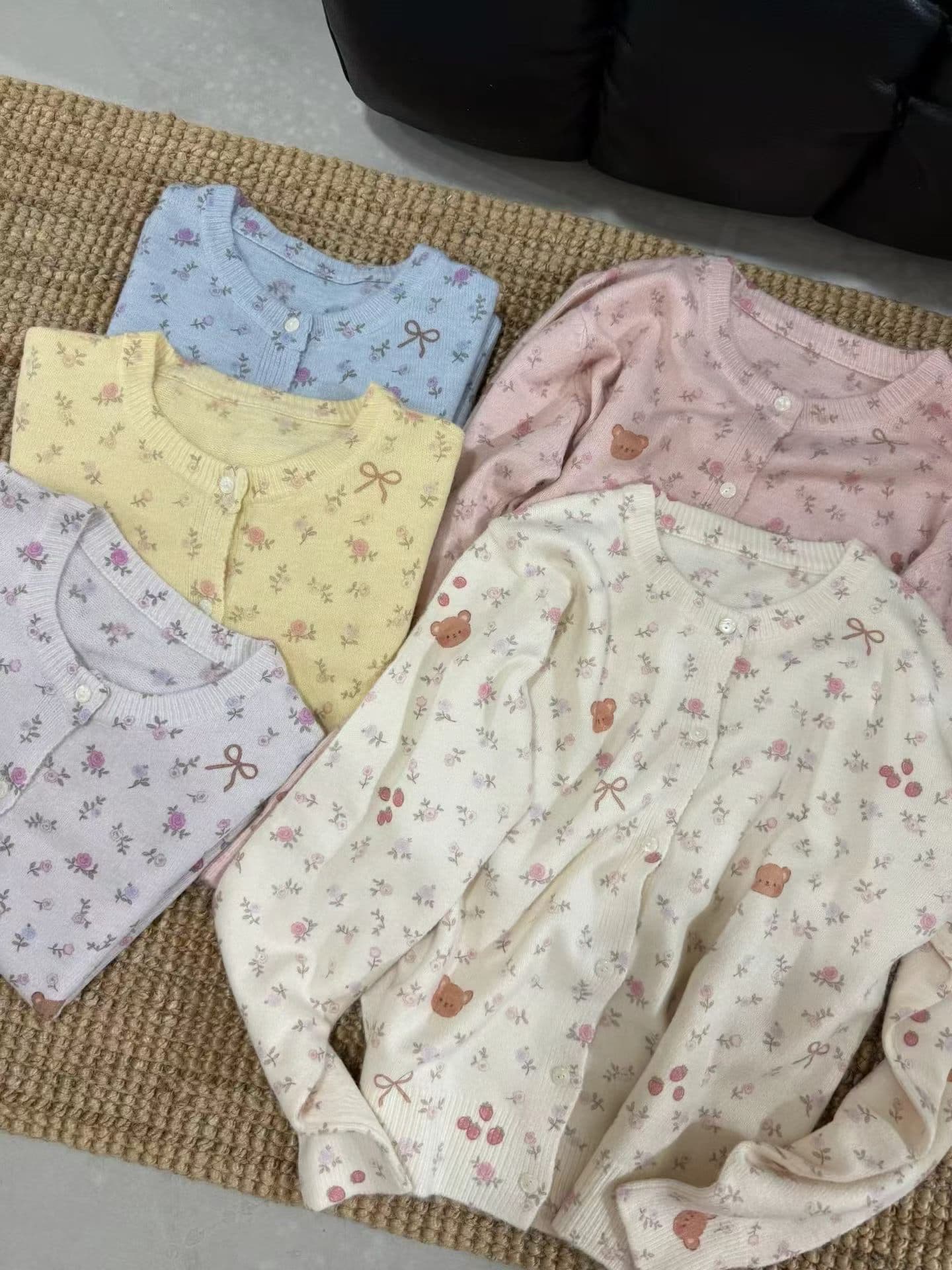 한 부서 작은 곰 꽃무늬 라운드 넥 루즈핏 긴팔 니트 오픈 가디건 여성 레저 슬림해 보이는 연령 감소 부드러운 찹쌀 스웨터 코트 상세 이미지 1