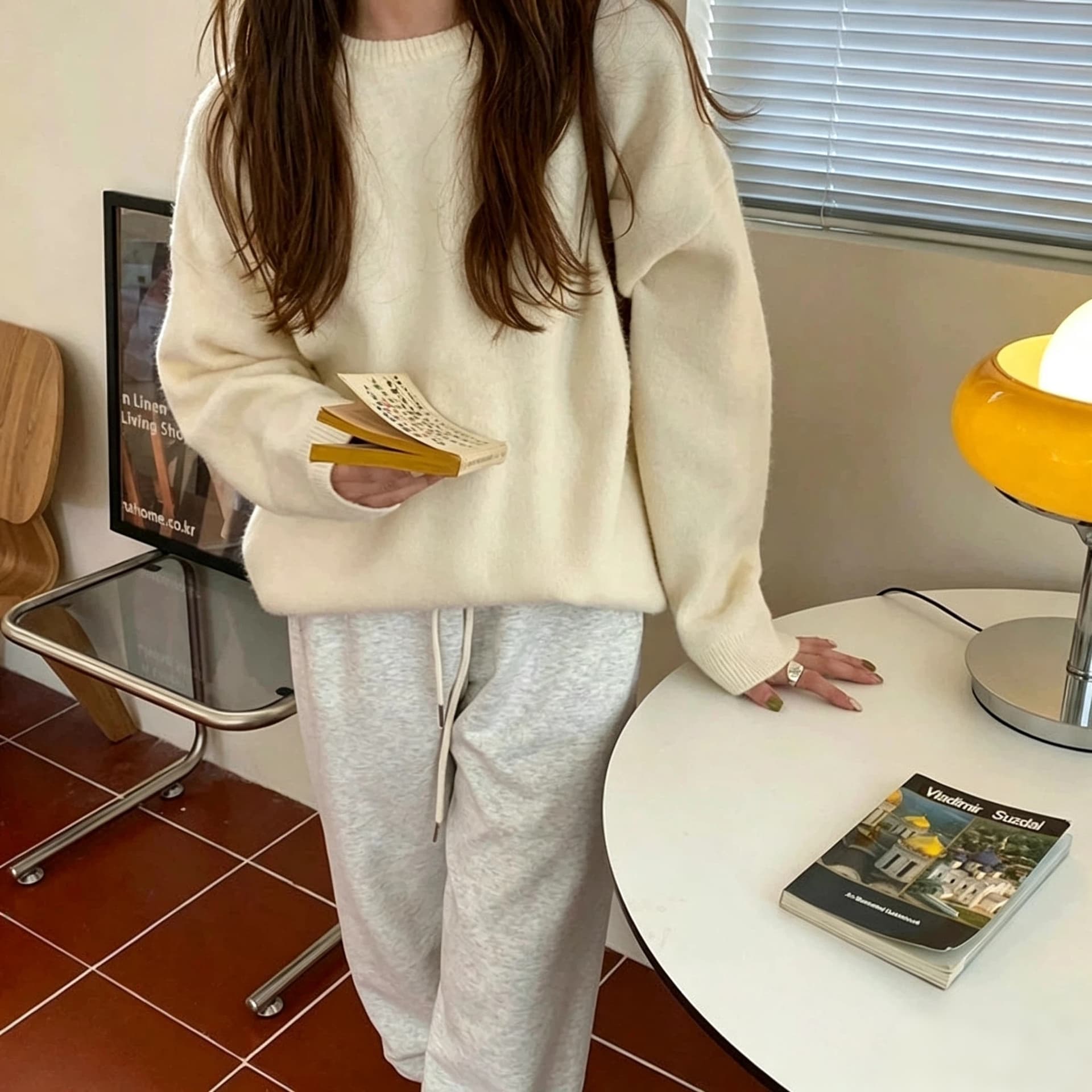 한 부서 새로운 미니멀리즘 부드러운 느긋한 바람 풀오버 라운드 넥 스웨터 여자 루즈핏 다용도 니트 맨위 가을 겨울 인사이드 가져 가라. 상세 이미지 2