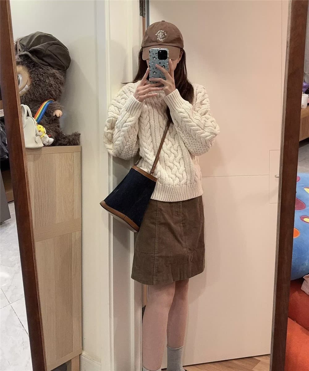 일본식 레트로 두꺼운 선 꽈배기 풀오버 스웨터 여자 가을 겨울철 루즈핏 느긋한 고급 센스 인사이드 가져 가라. 만나는 니트 스웨터 상세 이미지 5