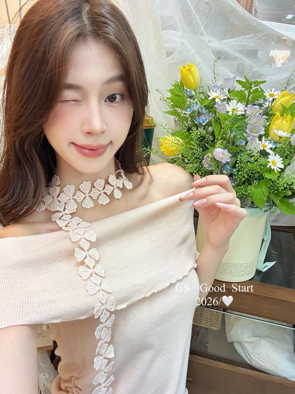 프랑스식 빛 요리 한 바람 오프숄더 슬림해 보이는 작은 셔츠 여성 여름 새로운 꽃 리본 핑크색 달콤함 다용도 품격 맨위 이미지 3