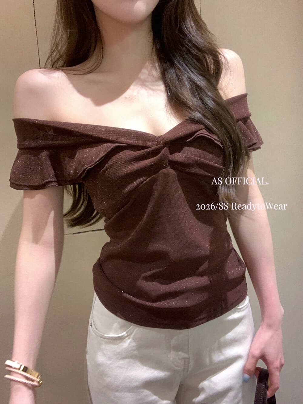 2026 년 여름 풀오버 연령 감소 미니멀리즘 편안함 캐주얼 맨위 오프숄더 Feifei 소매 허리 수축 슬림해 보이는 작은 셔츠 여성