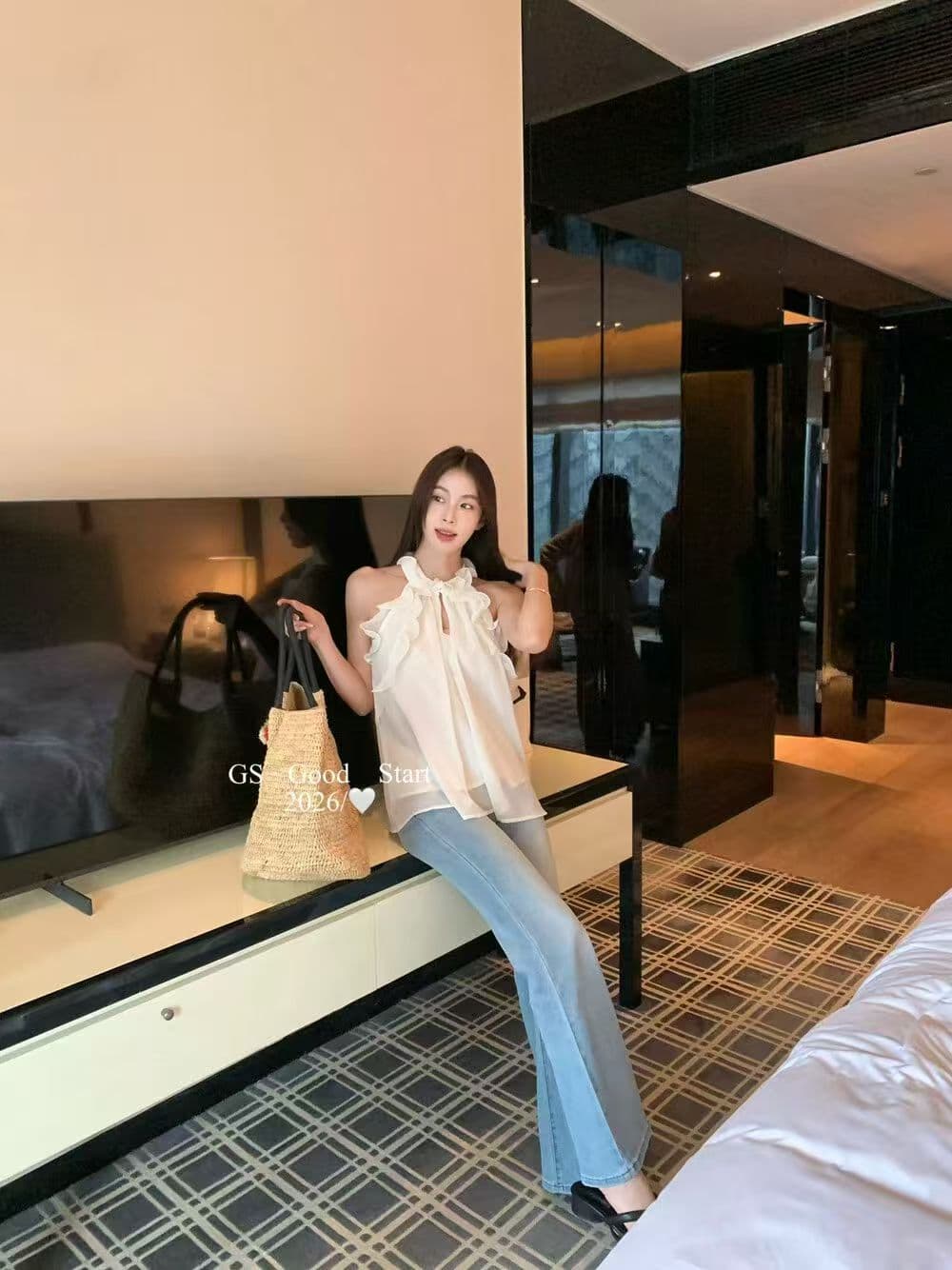 2026 년 여름 새로운 한 부서 순수한 욕망 바람 민소매 행침 목 셔츠 프릴 행침 목 쉬폰 톱 여성 이미지 3