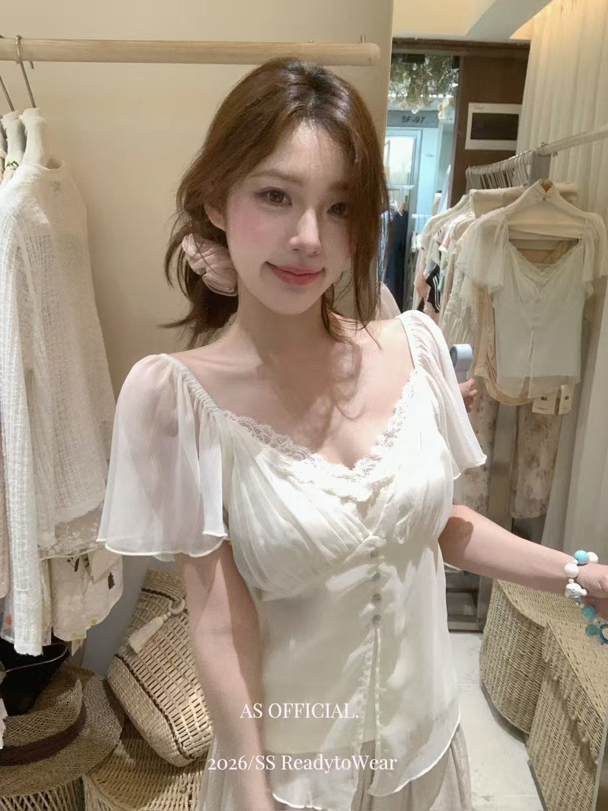 프랑스식 낭만주의 바람 레이스 측면 페이크 레이어드 V넥 반팔 시폰 셔츠 여성 여름 화이트 몸매 가꾸기 레이스 쉬폰 작은 셔츠 이미지 4