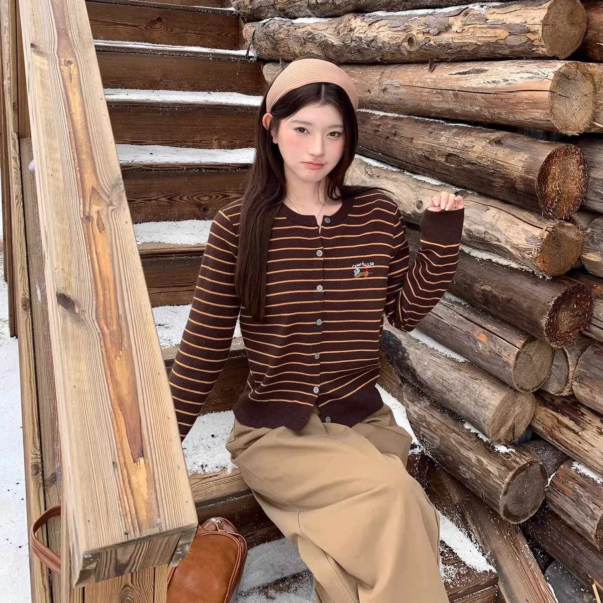프랑스 reissshop 보물 추천 프랑스식 부드러운 찹쌀 스트라이프 강아지 자수 긴팔 니트 루즈핏 맨위 이미지 4