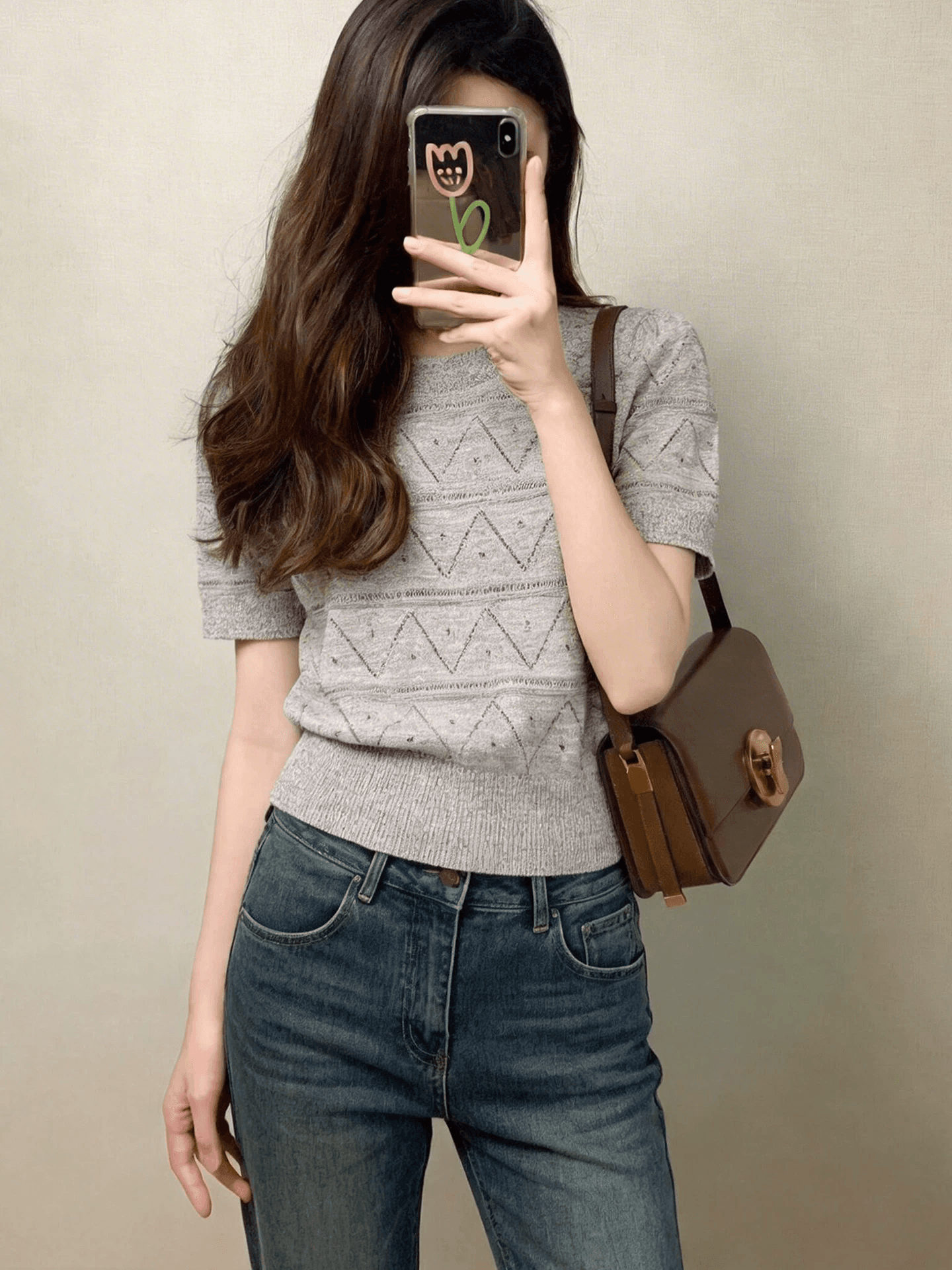 프랑스식 회색 홀로우 아웃 얼음 실크 니트 반팔 티셔츠 여성 여름 고급 센스 chic Chic 몸매 가꾸기 슬림해 보이는 맨위 이미지 4