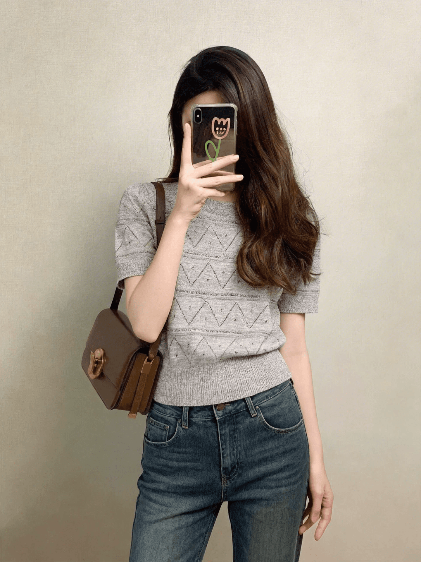 프랑스식 회색 홀로우 아웃 얼음 실크 니트 반팔 티셔츠 여성 여름 고급 센스 chic Chic 몸매 가꾸기 슬림해 보이는 맨위 상세 이미지 5