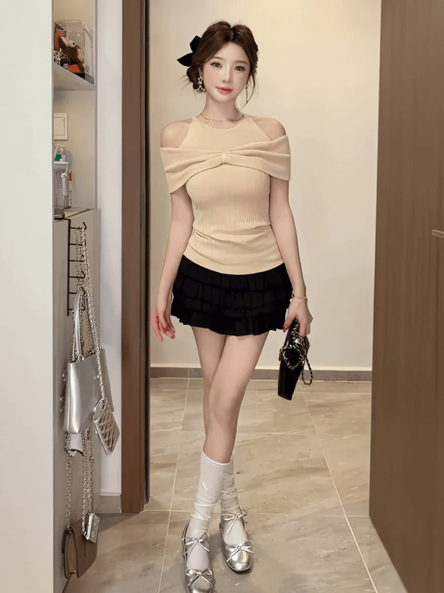 한 부서 부드러운 바람 행침 목 오프숄더 허리 수축 니트 맨위 여름 분위기 센스 행침 목 비틀림 오프숄더 니트 맨위