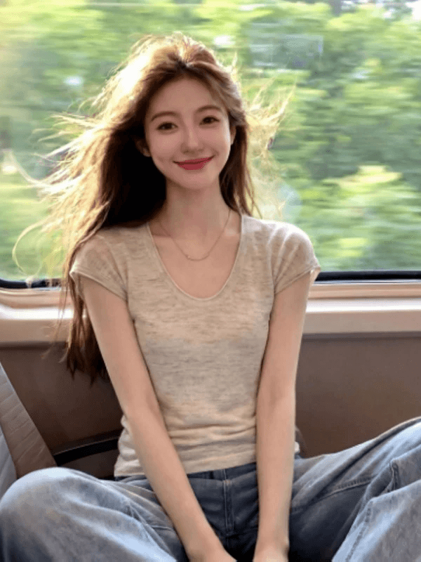 한 부서 미니멀리즘 u 칼라 반팔 티셔츠 여성 2026 년 여름 새로운 몸매 가꾸기 슬림해 보이는 다용도 품격 풀오버 맨위 트렌디 상세 이미지 4