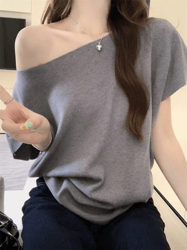 비스듬한 칼라 오프숄더 배트윙 소매 니트 스웨터 여성 2026 여름 섹션 느긋한 루즈핏 슬림해 보이는 디자인 센스 핫걸 맨위 트렌디 상세 이미지 4