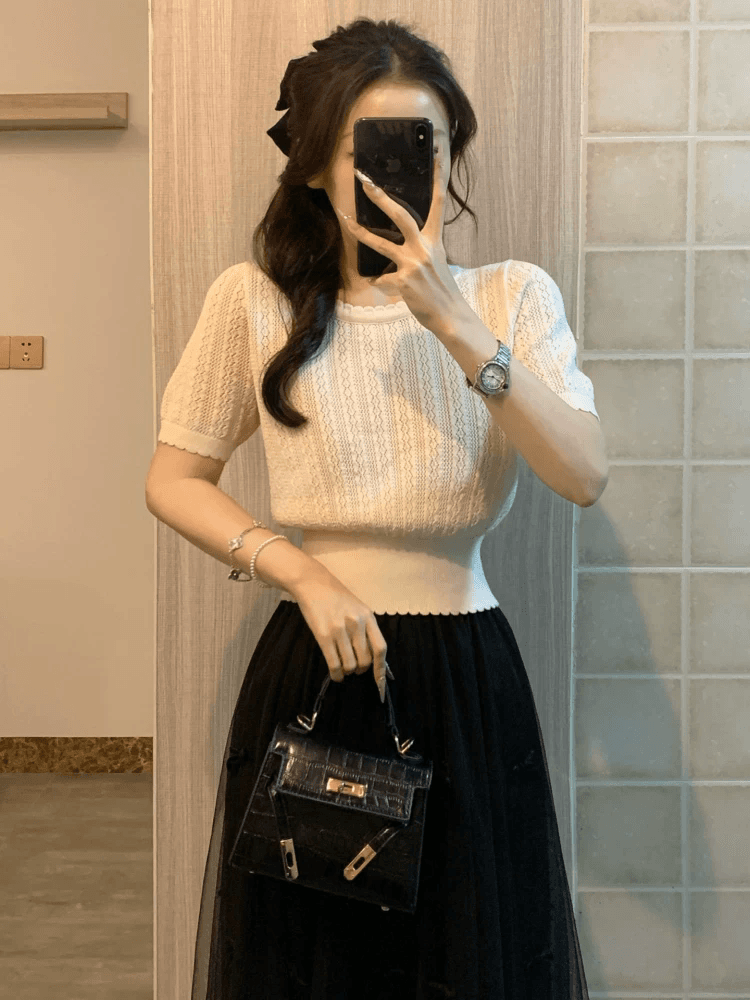 프랑스식 살구 색상 얼음 실크 홀로우 아웃 니트 스웨터 반팔 여성 여름 고유 한 아름다운 꼬집기 허리 작은 샤넬 스타일 품격 티셔츠 맨위