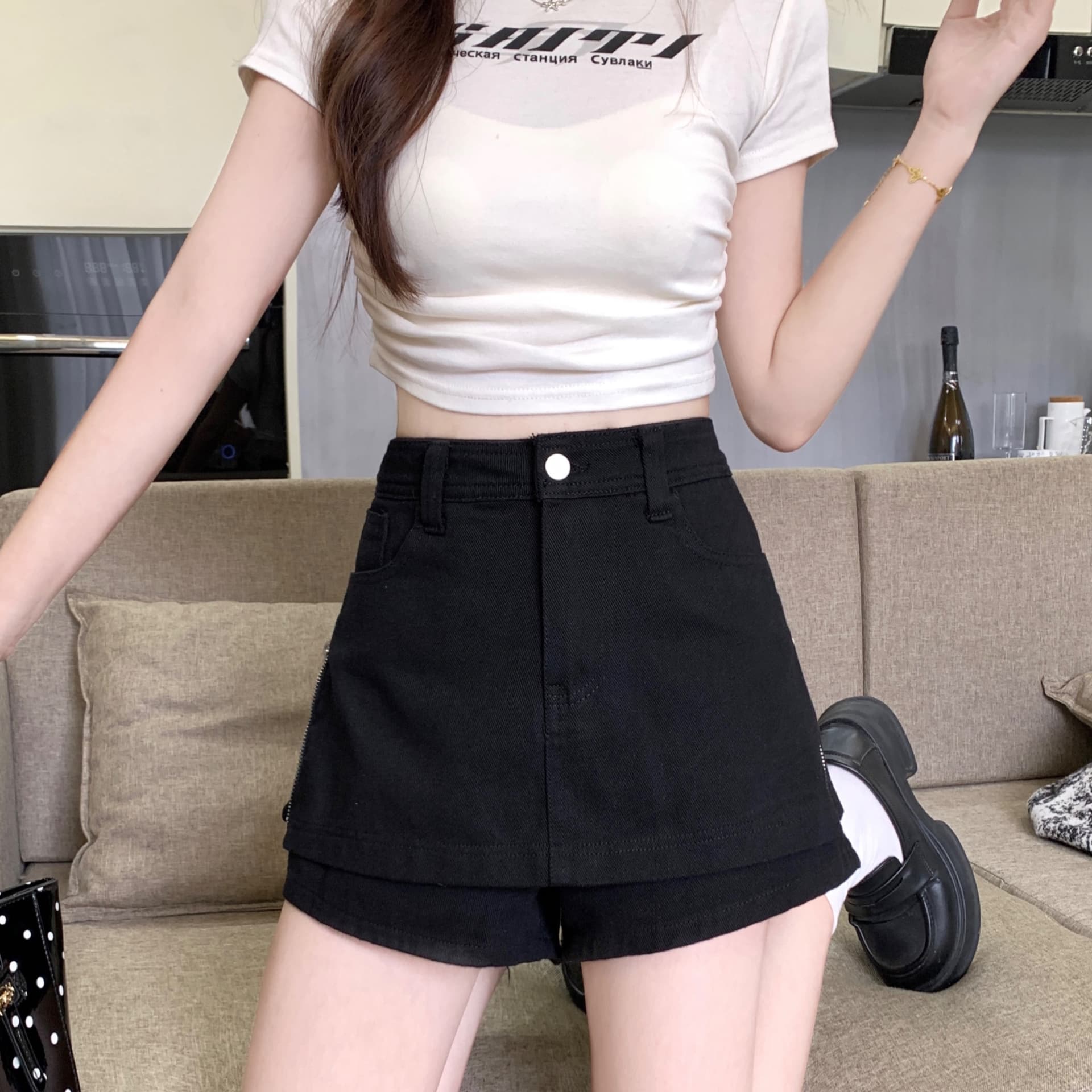 실사 아메리칸 레트로 데님 반바지 2026 여름 섹션 하이웨이스트 슬림해 보이는 노출 방지 페이크 레이어드 한 마디 타이트 스커트 치마바지 이미지 5