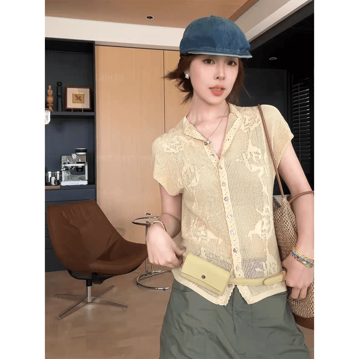 한국 동대문 여름 새로운 캐주얼 프랑스식 작은 대중 휴가 바람 홀로우 아웃 망사 다용도 폴로 칼라 민소매 맨위 이미지 5