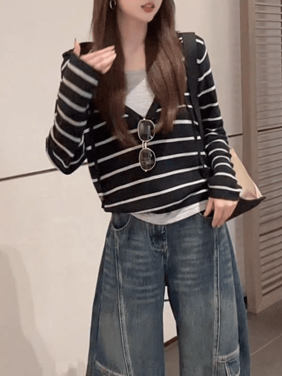 새로운 이른 가을 한 부서 작은 대중 루즈핏 캐주얼 여자 모자 셔츠 페이크 레이어드 후드 스트라이프 니트 스웨터 이미지 4